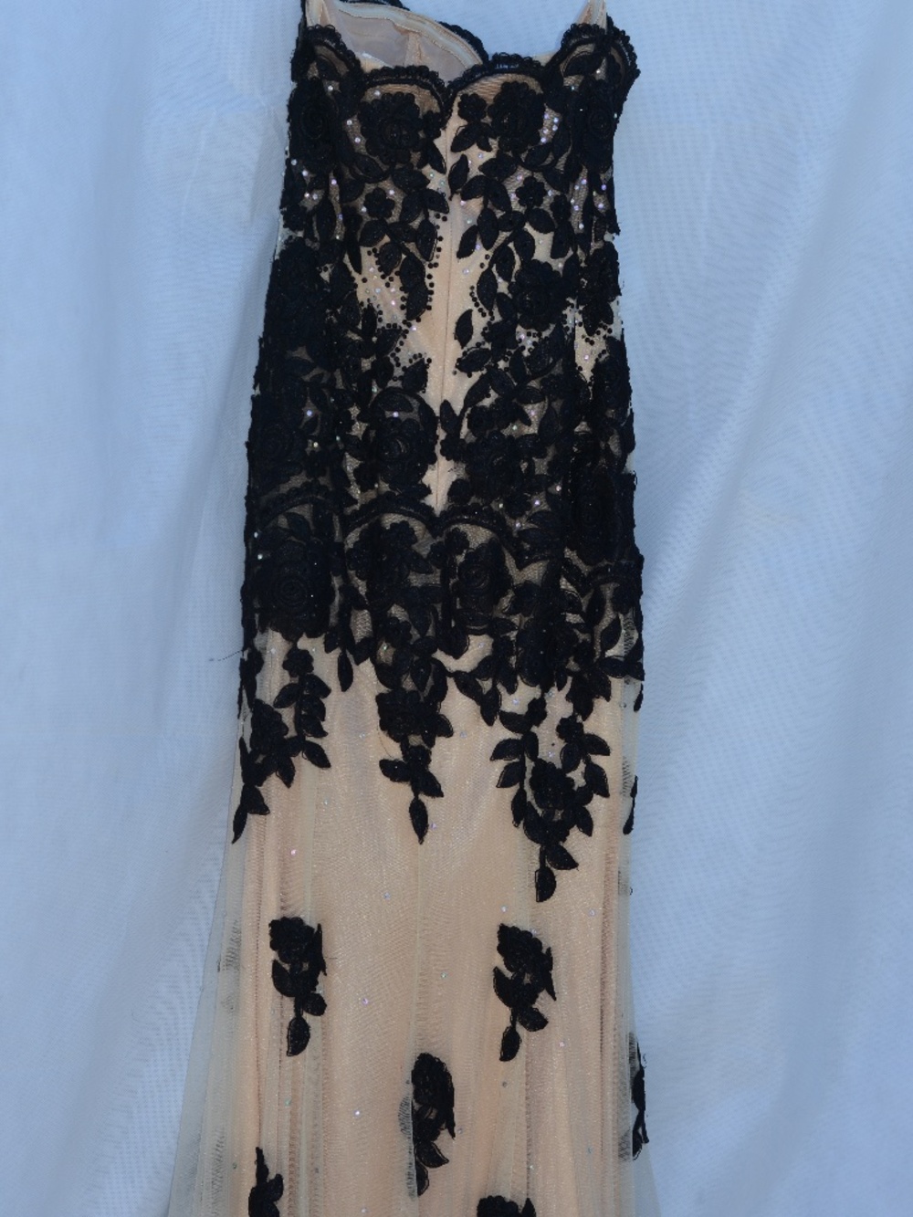 Nude & Black Lace& Beaded  Gown Size S Fabuluxe Couture - Picture 11 of 16